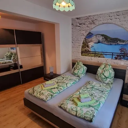 With 3 Bedrooms Holiday home *