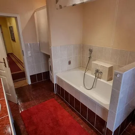 With 3 Bedrooms Holiday home *