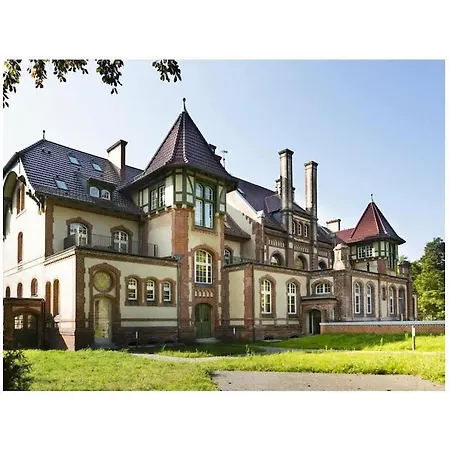 With 3 Bedrooms * Fichtenwalde